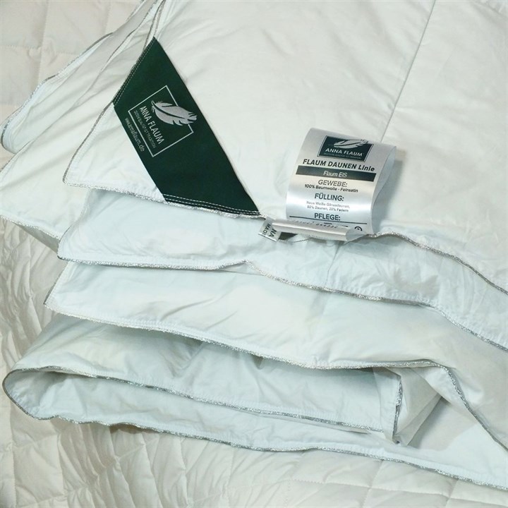 FLAUM EIS 150х200 Одеяло пуховое легкое - фото 100106