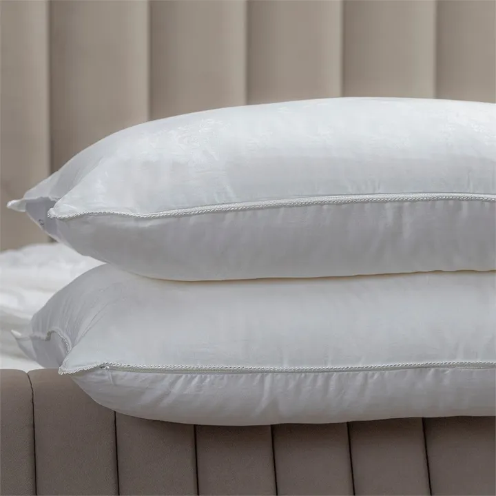 GRACE SILK / ГРЕЙС 50х70 см 1 кг Подушка шелковая средняя со съемным чехлом GC1002