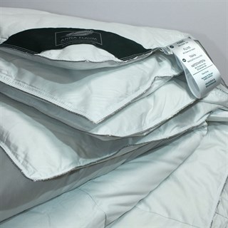 Одеяло пуховое Flaum Eis 220х240 см, 650 г, легкое