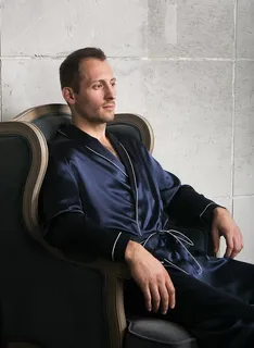 БРИЛЛИАНТ ТЕМНО-СИНИЙ ПРЕМИУМ XXXXL (56-58) Мужской шелковый халат, 100% Mulberry MRNAVYB2004XL