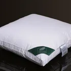 FLAUM FITNESS 70х70 Подушка средняя GF-53702